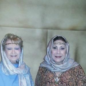 Meet your Posher, Beverly